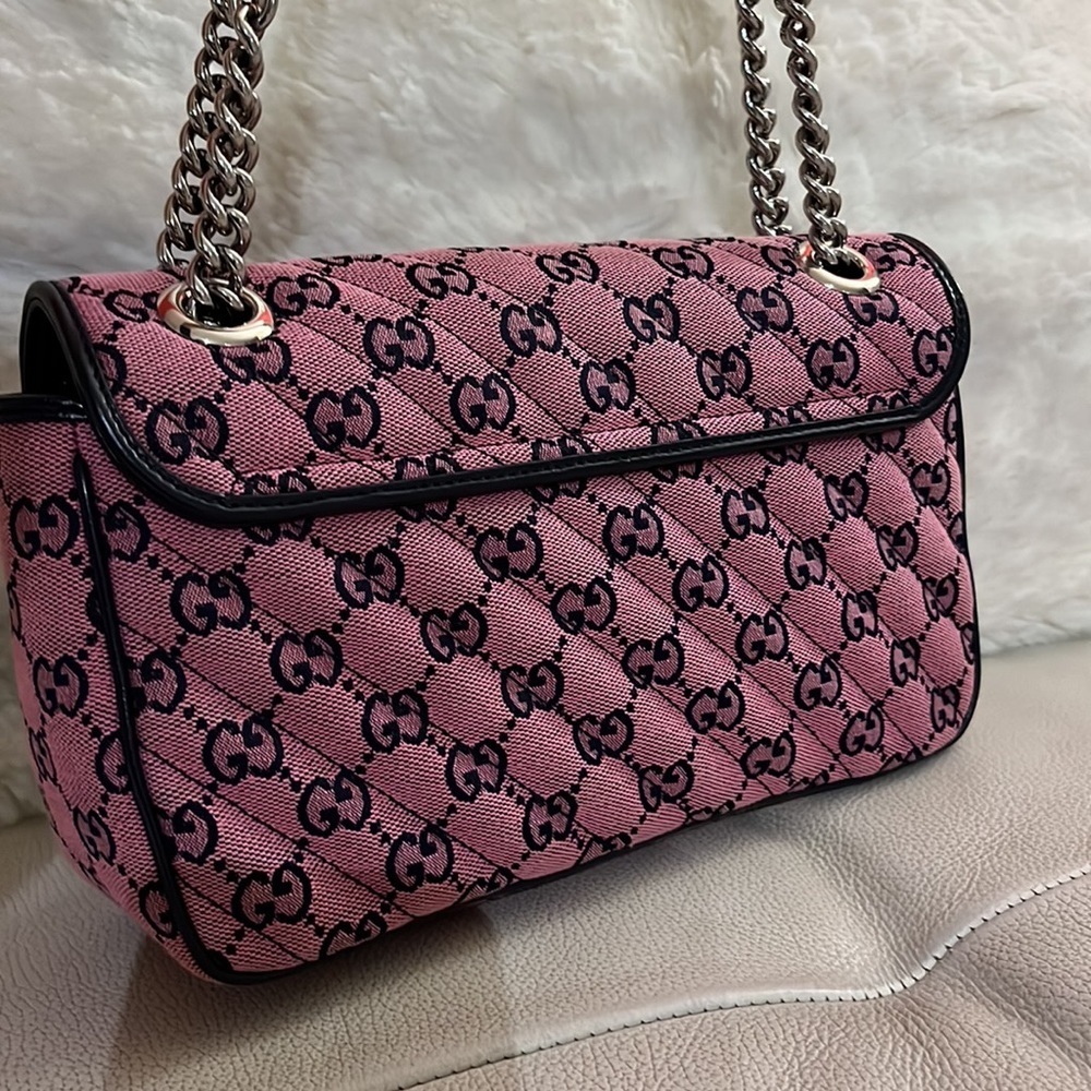 Gucci Small pink GG supreme crossbody shoulder bag NWB - Picture 6 of 9